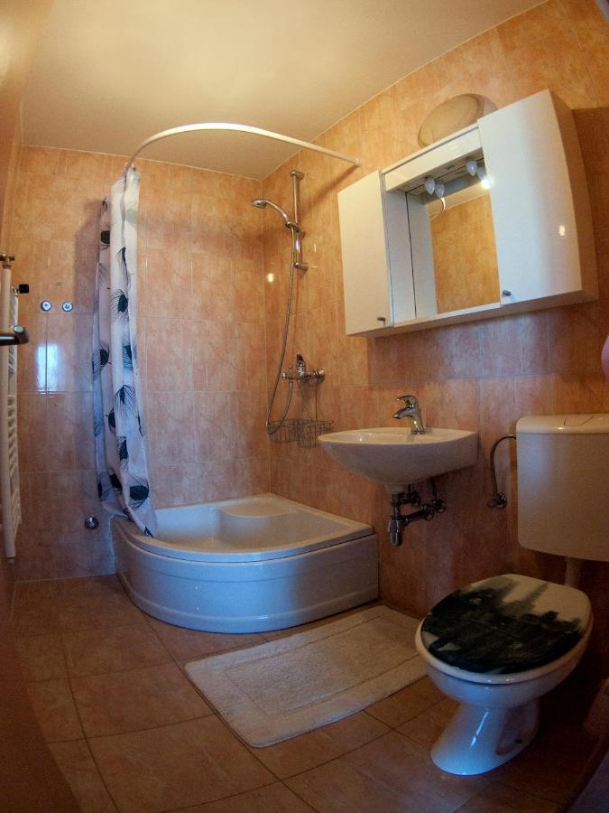 House /Villa Maja Liznjan Bagian luar foto